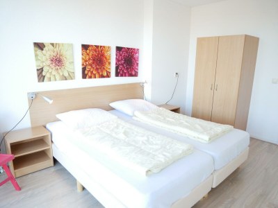 Holiday house Het Strandleven 102 - Outdoor photo 23