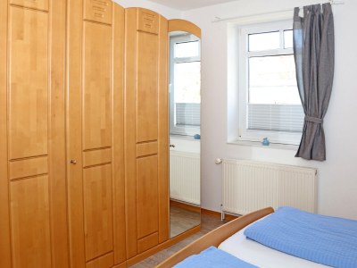 Holiday apartment Huus int Legde "West" - Features photo 11