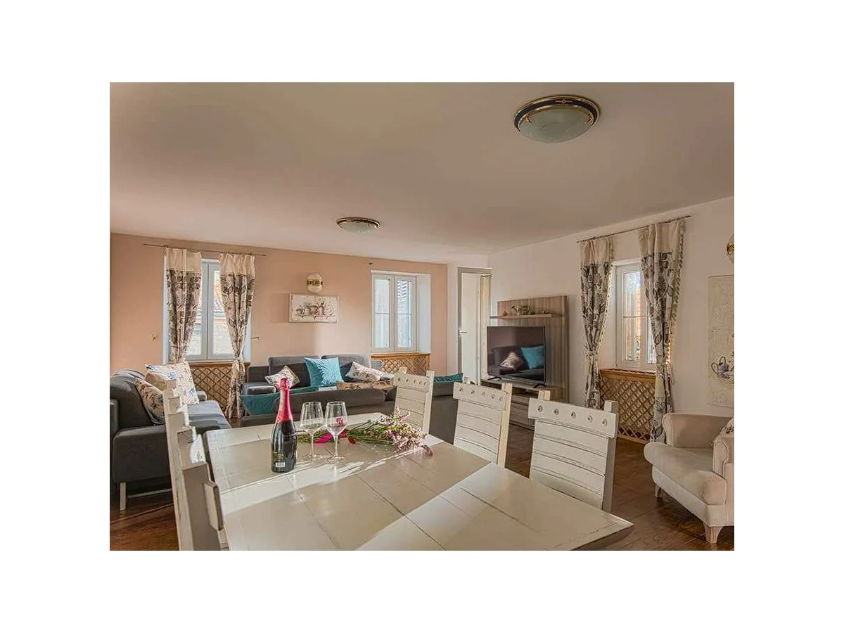 Apartment Mauro App · Apartment Sveti Mauro - Features photo 2