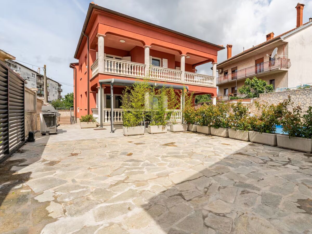 Apartment DP - Outdoor photo 3