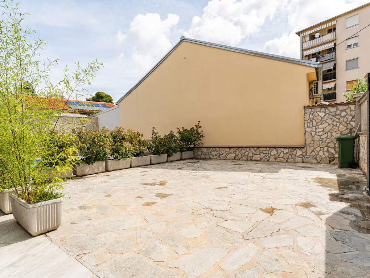 Apartment DP - Outdoor photo 4