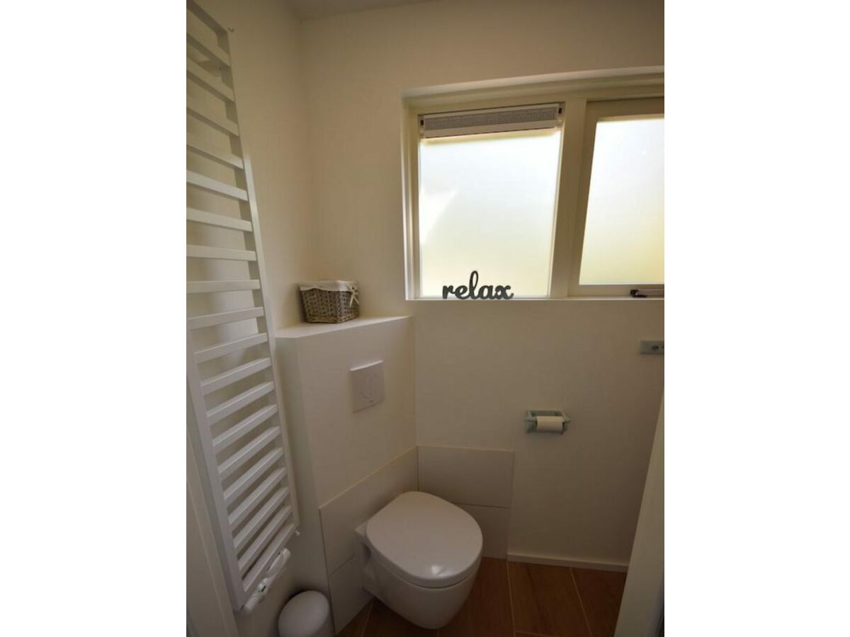 Holiday house VZ1156 Vrijstaande vakantiebungalow in Oostkapelle - Outdoor photo 3