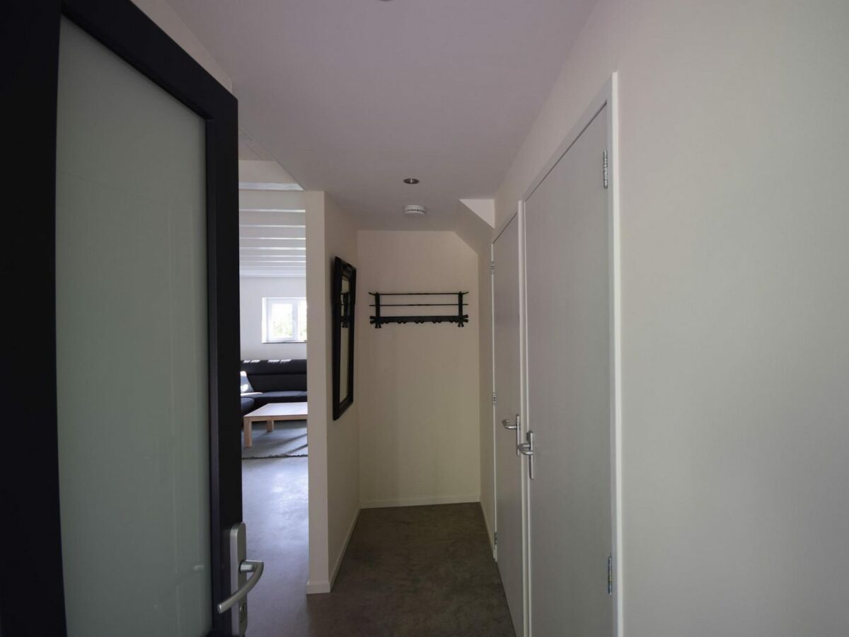 Holiday house VZ1167 Half vrijstaande vakantiewoning in Oostkapelle - Outdoor photo 2