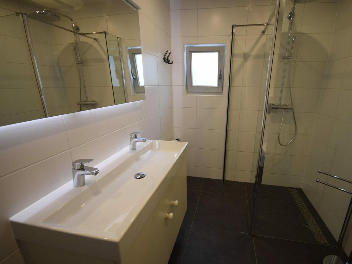 Holiday house VZ1169 Vakantiebungalow in Oostkapelle - Outdoor photo 5