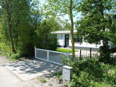 Holiday house VZ1185 Vakantiebungalow in Oostkapelle - Outdoor photo 2