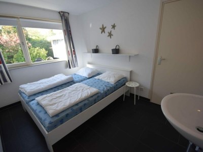 Holiday house VZ1185 Vakantiebungalow in Oostkapelle - Outdoor photo 10