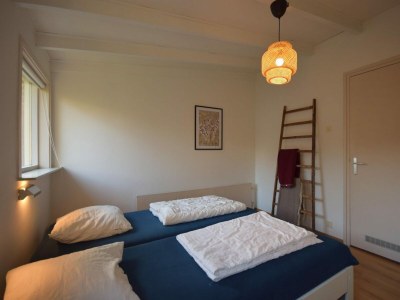 Holiday house VZ2310 Vakantiebungalow in Oostkapelle - Outdoor photo 5