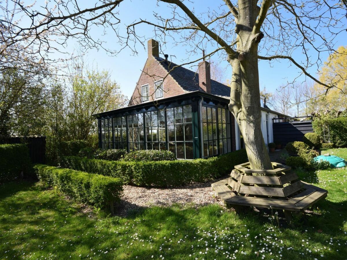 Holiday house VZ2316 Vrijstaand vakantiehuis in Oostkapelle - Outdoor photo 2