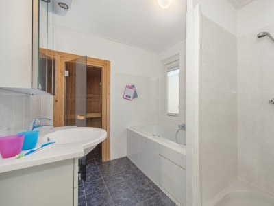 Holiday house VZ2450 Vakantievilla Bruinisse - Outdoor photo 6