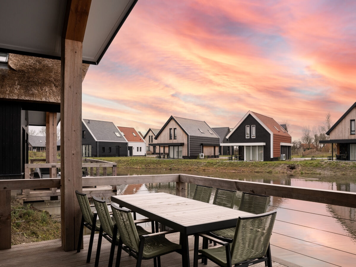 Holiday house VZ2534 Vakantiehuis Duiker Snip Waterhome-8