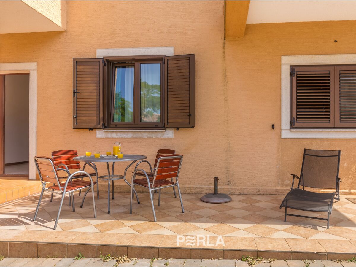 Holiday apartment BETY 300 meters from the beach - Outdoor photo 5