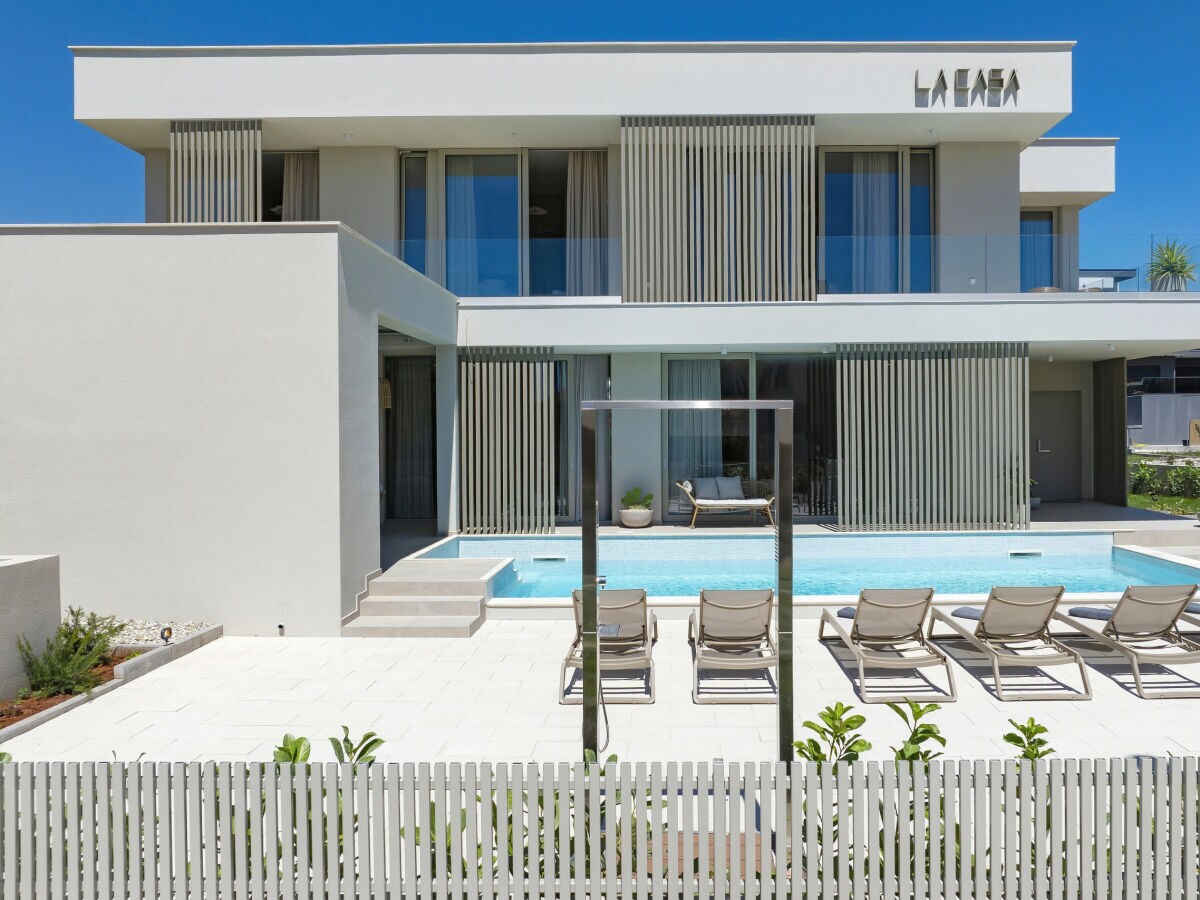 Villa 5* Luxury villa La Casa with heated pool and sauna - Outdoor photo 2