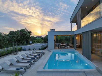 Villa 5* Luxury villa La Casa with heated pool and sauna - Environment photo 89