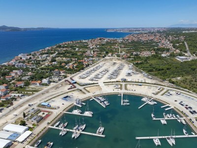 Villa 5* Luxury villa La Casa with heated pool and sauna - Environment photo 94