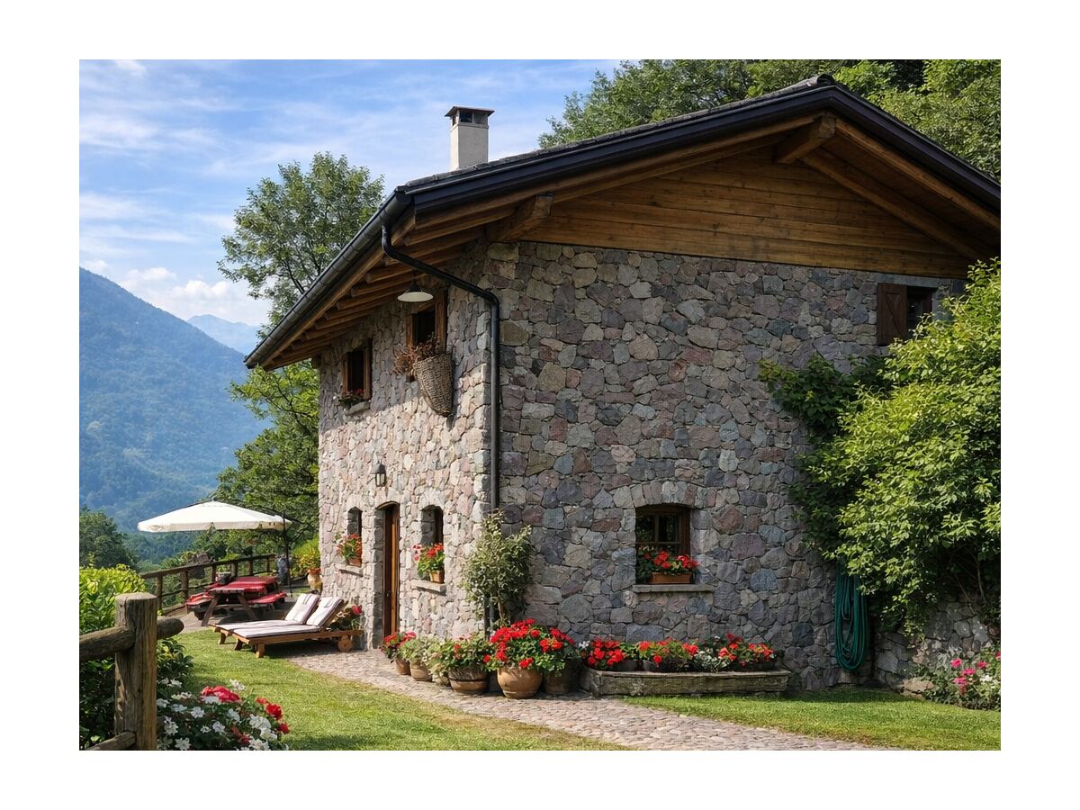 Holiday house Thomas Hütte in a sunny location with sauna - Outdoor photo 2