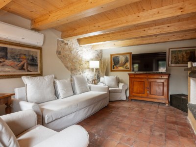 Holiday house Shaleo, Shared Pool, Ac - Features photo 11