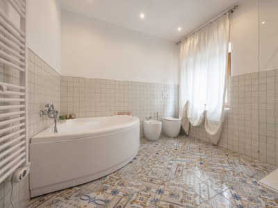 Holiday house Shaleo, Shared Pool, Ac - Features photo 26