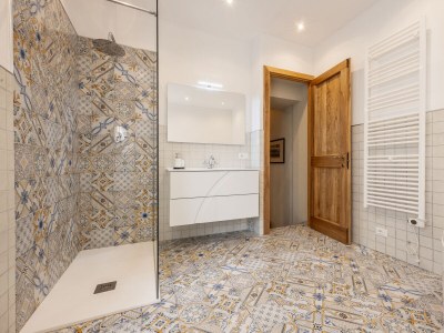 Holiday house Shaleo, Shared Pool, Ac - Features photo 29