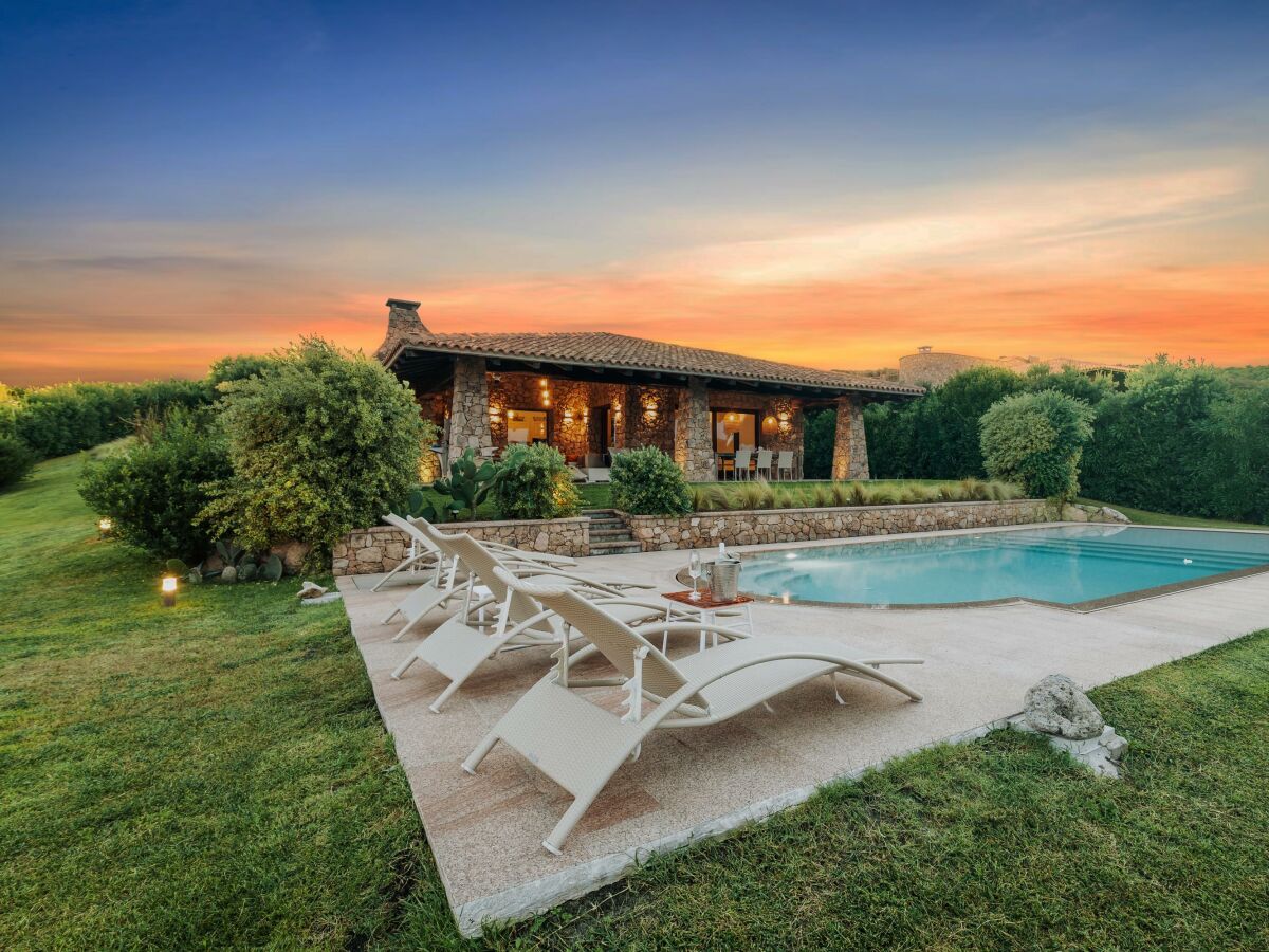 Villa Villa Marinella - Environment photo 3