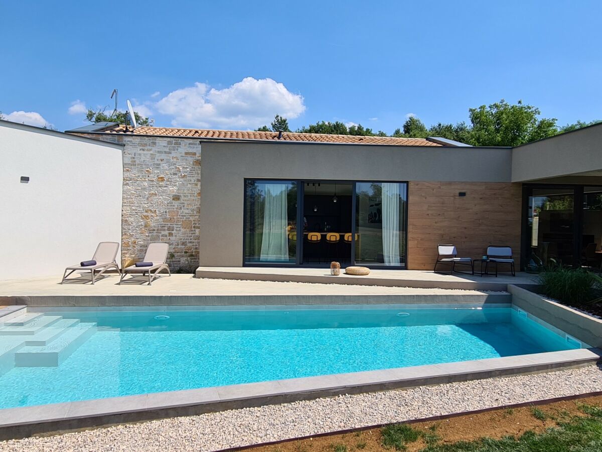 Villa ZEL - Outdoor photo 2