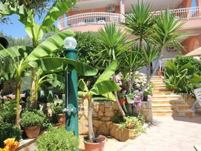 Holiday apartment Tip 2+2 - Outdoor photo 5