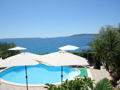 Holiday apartment Tip 2+2 - Outdoor photo 6