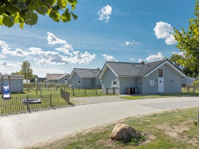 Holiday house Ferienhaus "Sansibay" Schönberg - Holm - Outdoor photo 8
