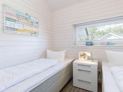 Holiday house Ferienhaus "Sansibay" Schönberg - Holm - Features photo 49