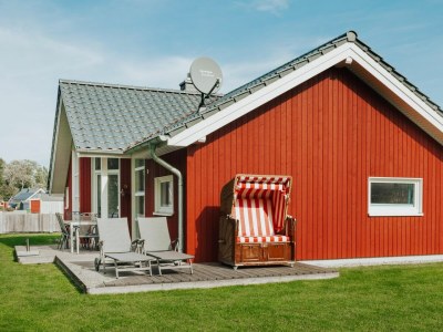 Holiday house Ferienhaus "Strandgeflüster" Schönberg - Holm - Outdoor photo 5