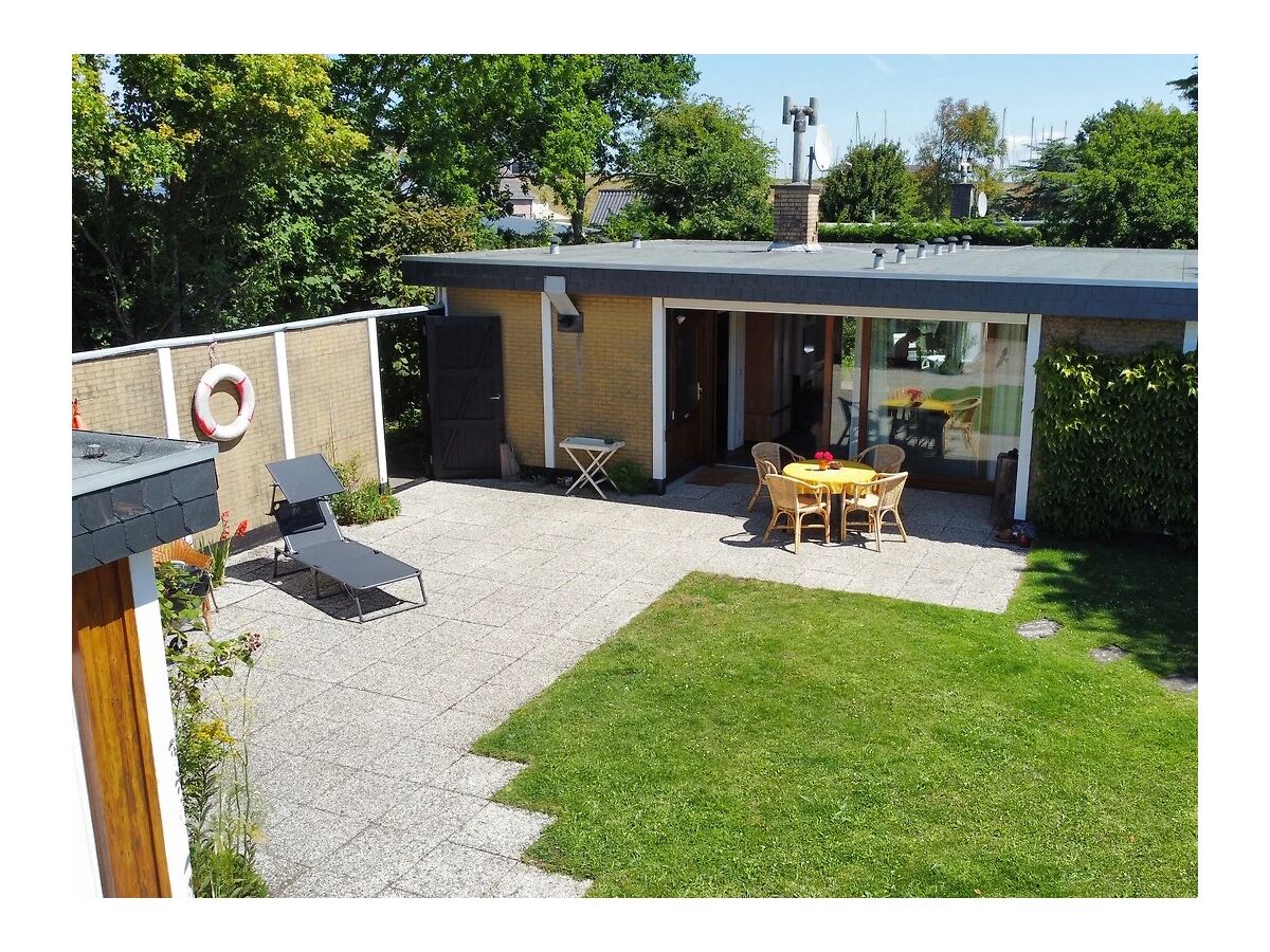 Holiday house Grevelingenlaan 3 - Outdoor photo 2