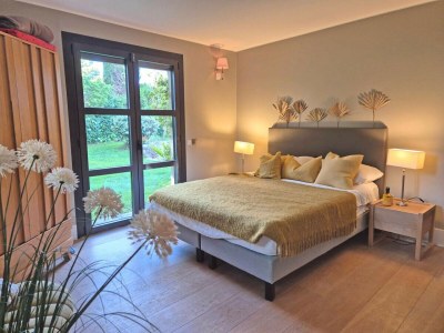 Villa Villa Peyriere - in gated estate - Features photo 11