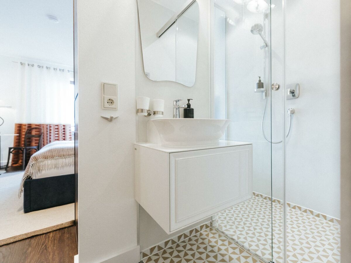 Holiday room Dreibettzimmer mit Dusche, WC - Outdoor photo 2