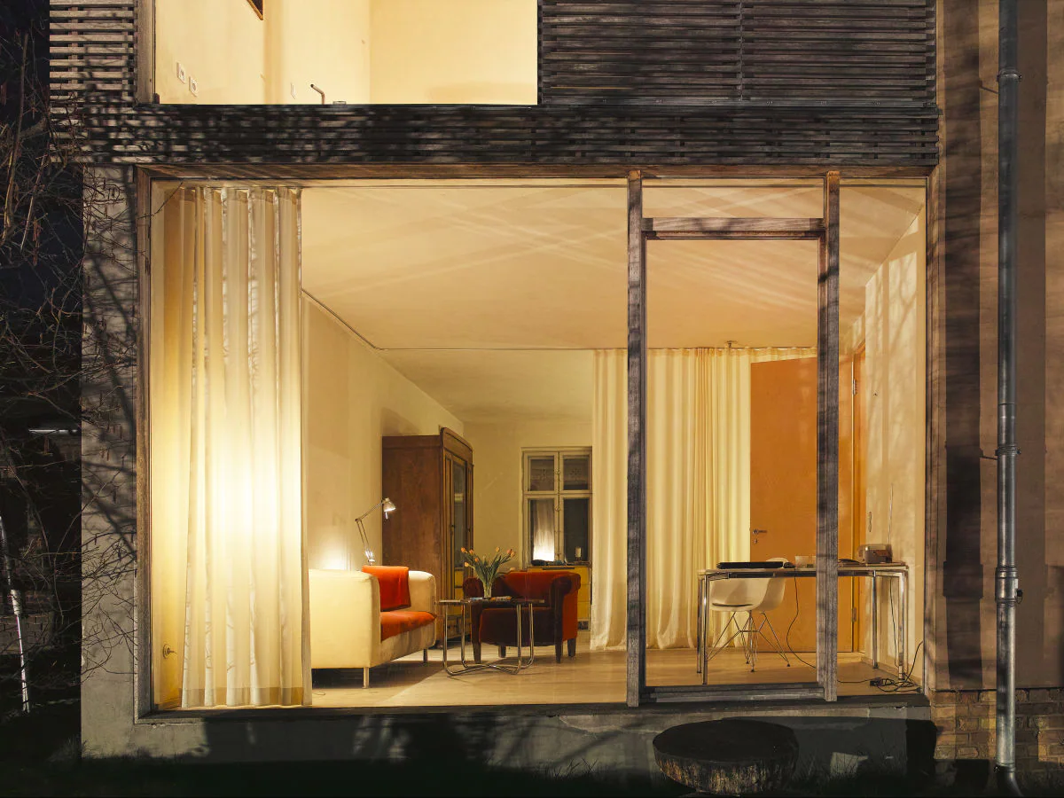 Holiday apartment Large garden apartment. - Outdoor photo 4