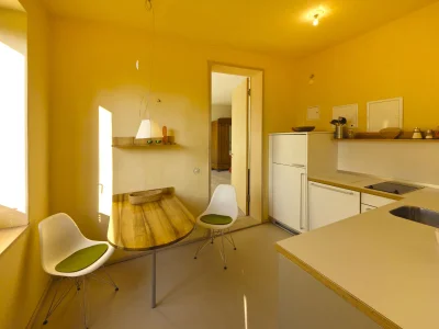 Holiday apartment Large garden apartment. - Features photo 11