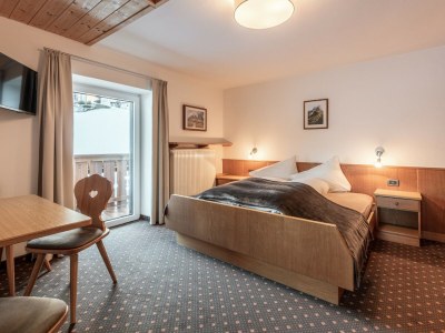 B&B Perathoner - Features photo 16