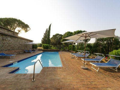 Holiday apartment Casa Felicita in Podere Follona - Outdoor photo 12