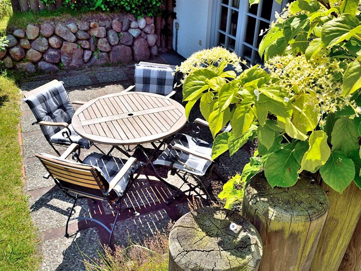 Holiday house "Wattfrieden" - Outdoor photo 3