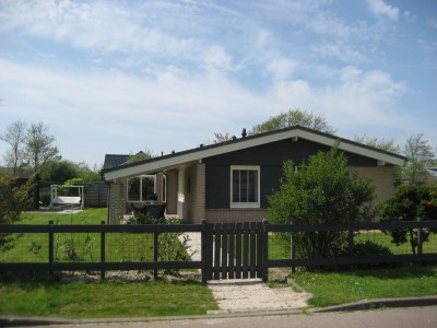 Holiday house Dotterbloem 6 in Julianadorp - Holiday house