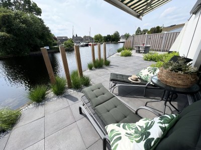 Bungalow On the water with a hot tub - Outdoor photo 7