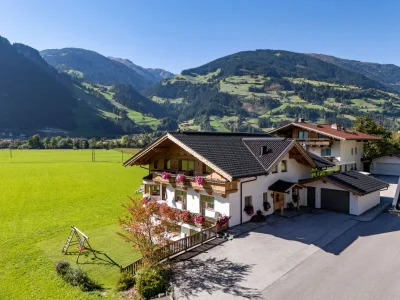 Holiday apartment Apart Magdalena in Mayrhofen - Holiday apartment