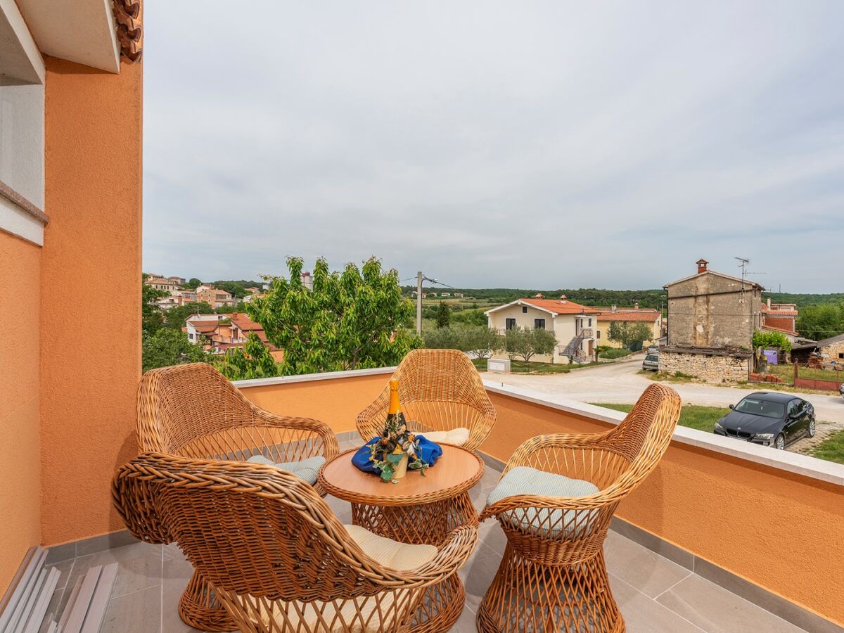 Apartment Visnjan No.1