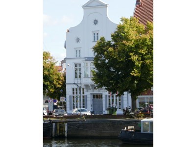 Holiday apartment warehouse loft at historic port - Outdoor photo 2