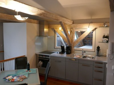 Holiday apartment warehouse loft at historic port - Features photo 9
