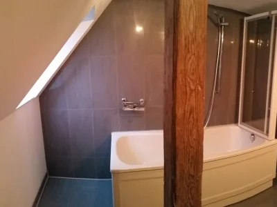 Holiday apartment warehouse loft at historic port - Features photo 18