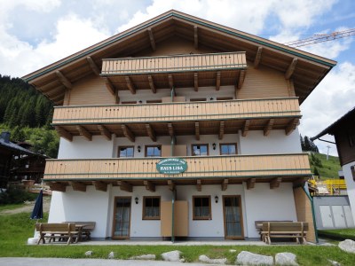 Holiday apartment with sauna for 6 people in Wald im Pinzgau - Holiday apartment