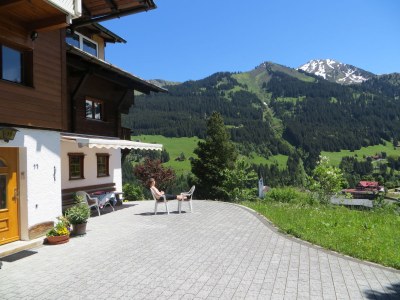 Holiday apartment Widderstein in the guesthouse on the mountain - Outdoor photo 2