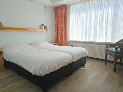 Holiday apartment Quietly located holiday apartment Domburg DO11 - Features photo 12