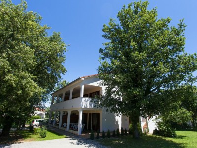 Holiday apartment Oreskovic - Outdoor photo 3