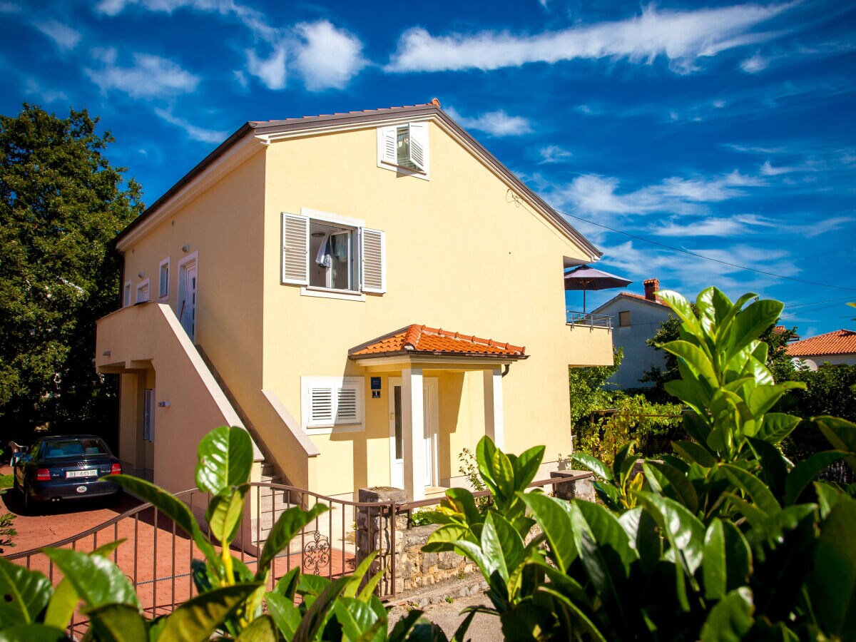 Holiday apartment Svalina