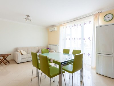 Holiday apartment Svalina - Features photo 7